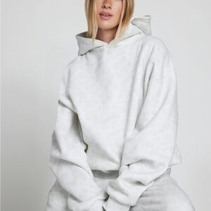 Comfrt unisex White Hoodie